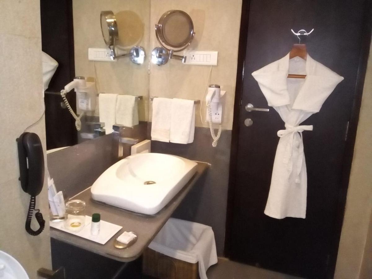 The Atmos Hotel * Pune