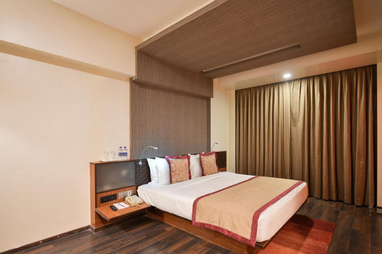 Hotel The Atmos Hotel